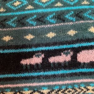 Adorable Woolrich Green Sweater Excellent